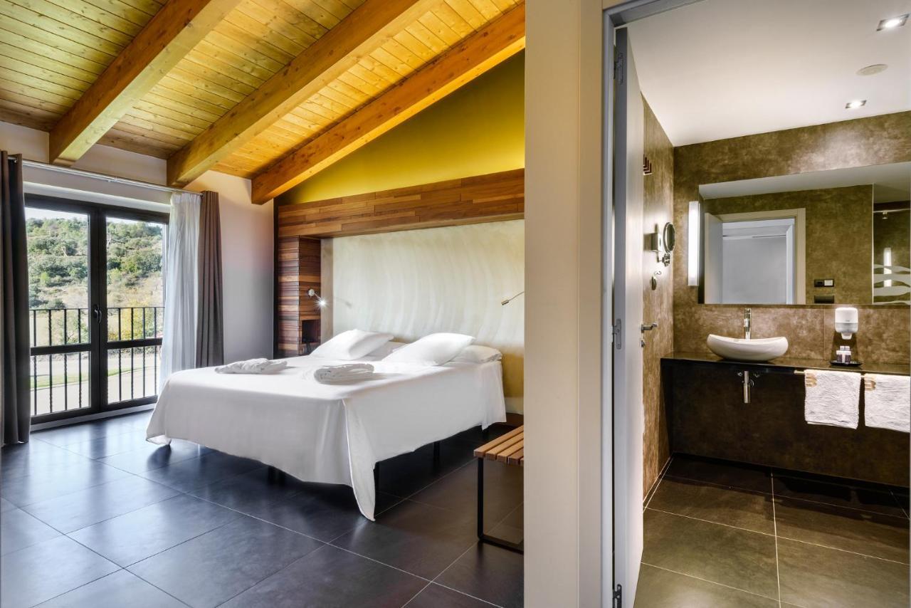 Hotel Spa Aguas De Los Mallos Murillo de Gállego エクステリア 写真