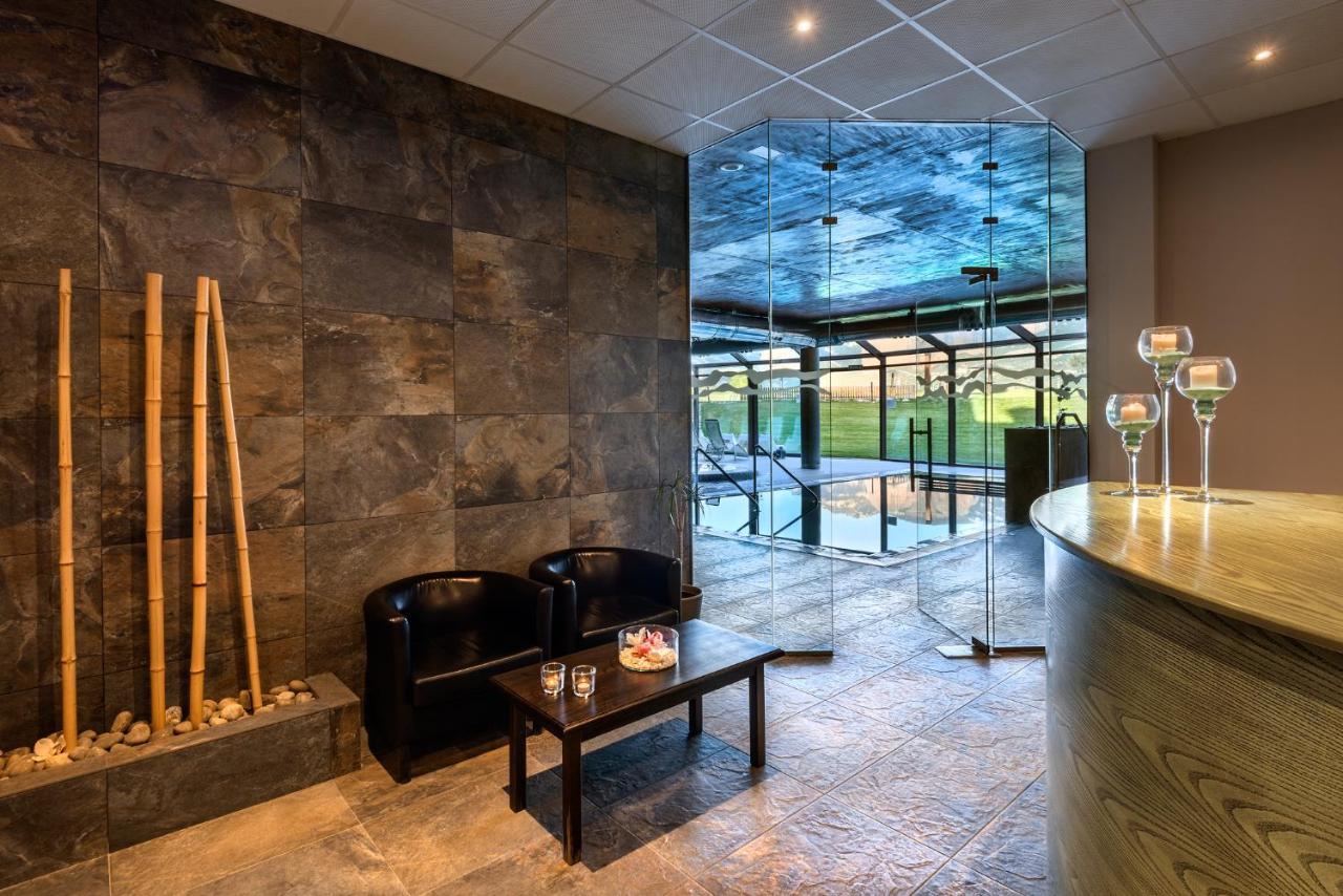 Hotel Spa Aguas De Los Mallos Murillo de Gállego エクステリア 写真