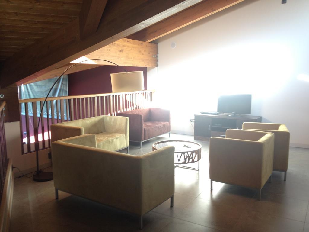 Hotel Spa Aguas De Los Mallos Murillo de Gállego エクステリア 写真