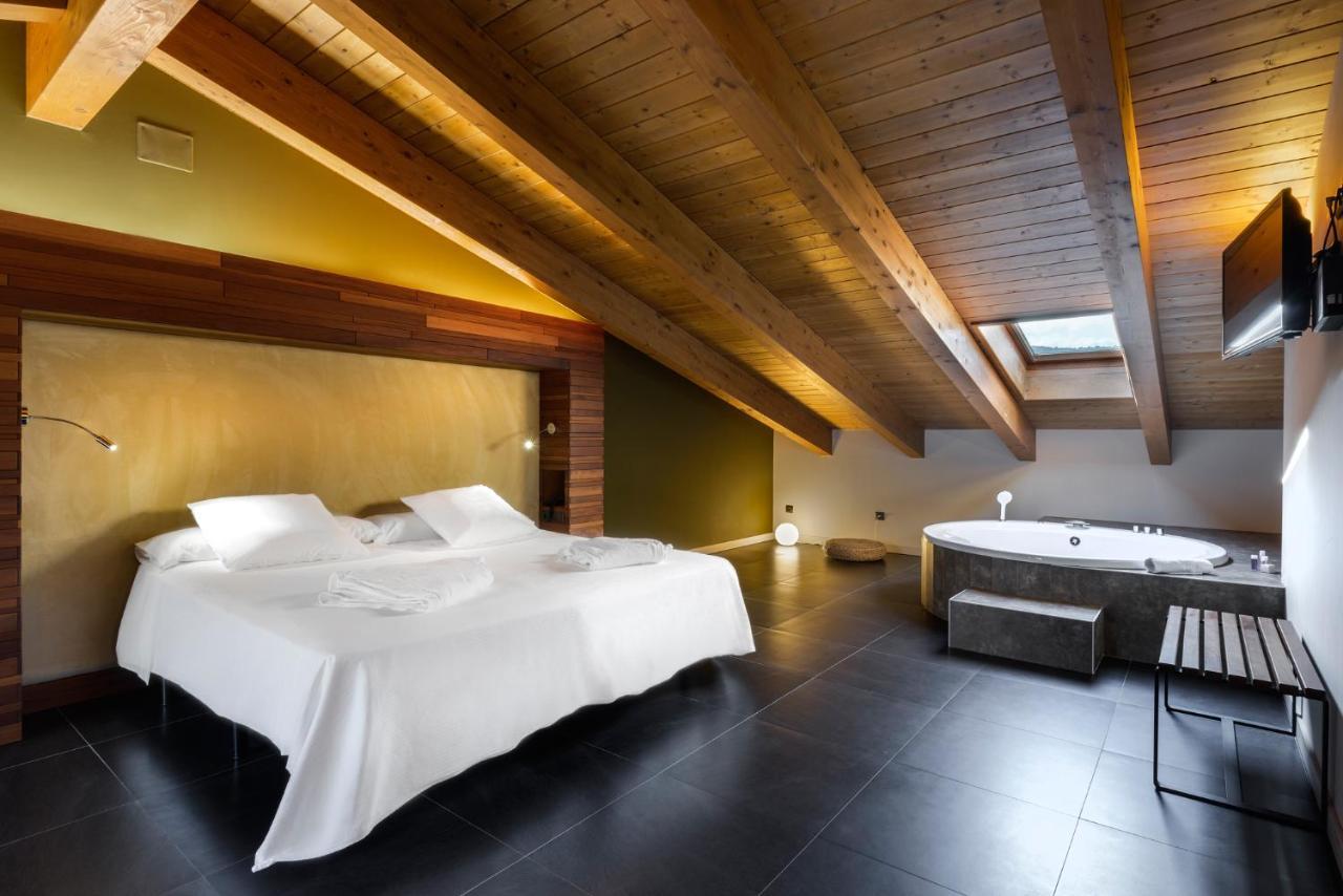 Hotel Spa Aguas De Los Mallos Murillo de Gállego エクステリア 写真